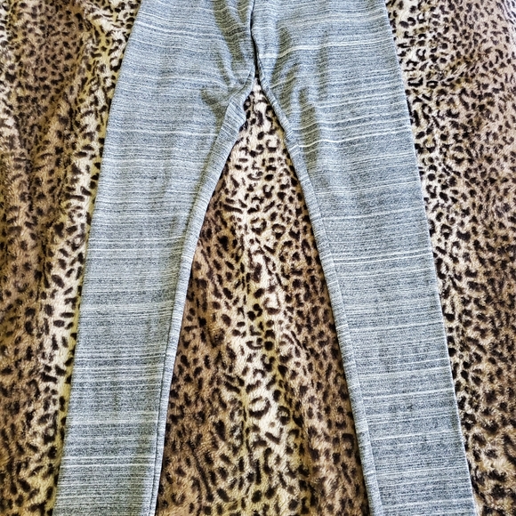 COPY - Garage leggings (XS) - Picture 1 of 3